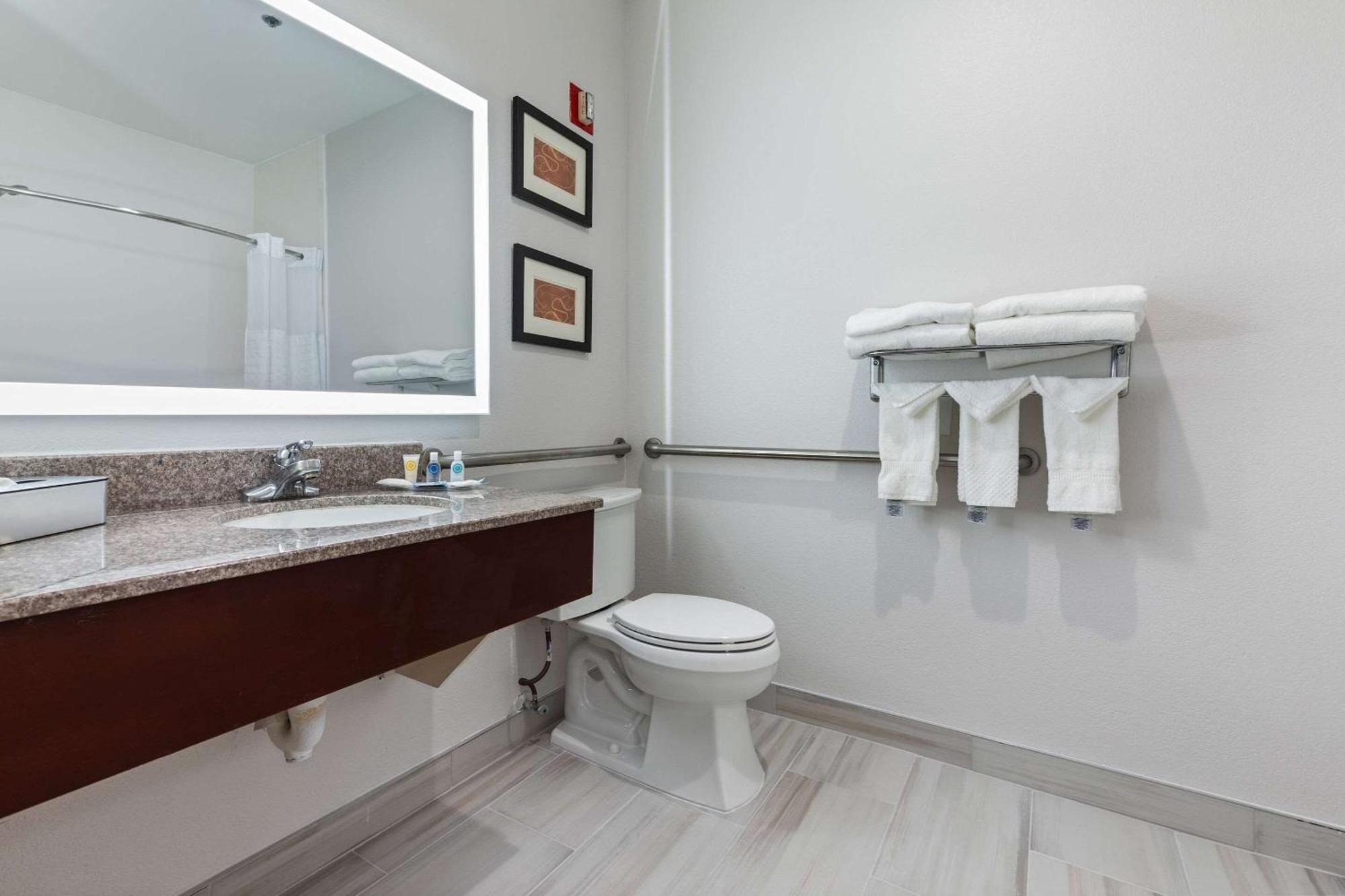 Comfort Suites Lombard - Addison Esterno foto