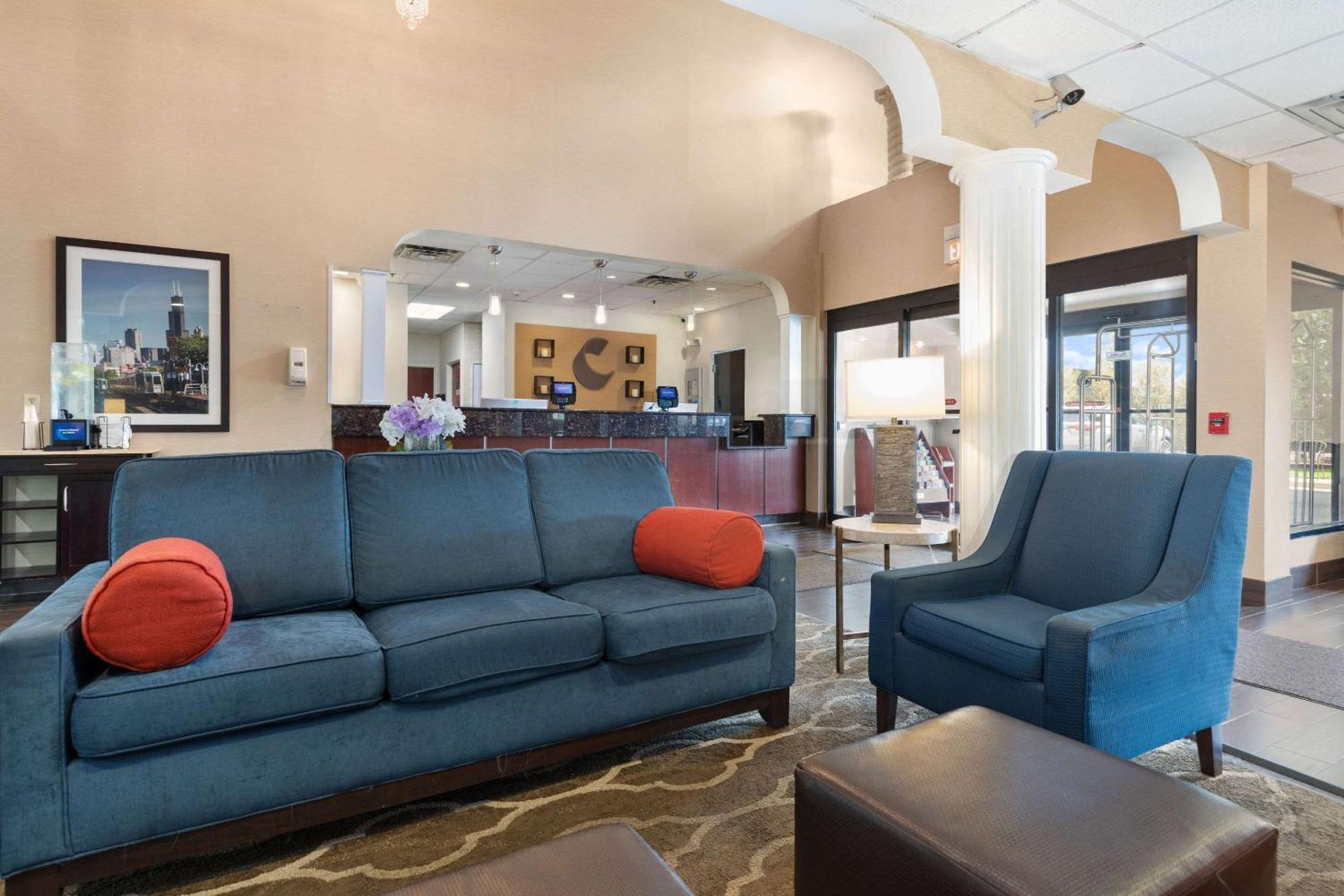 Comfort Suites Lombard - Addison Esterno foto